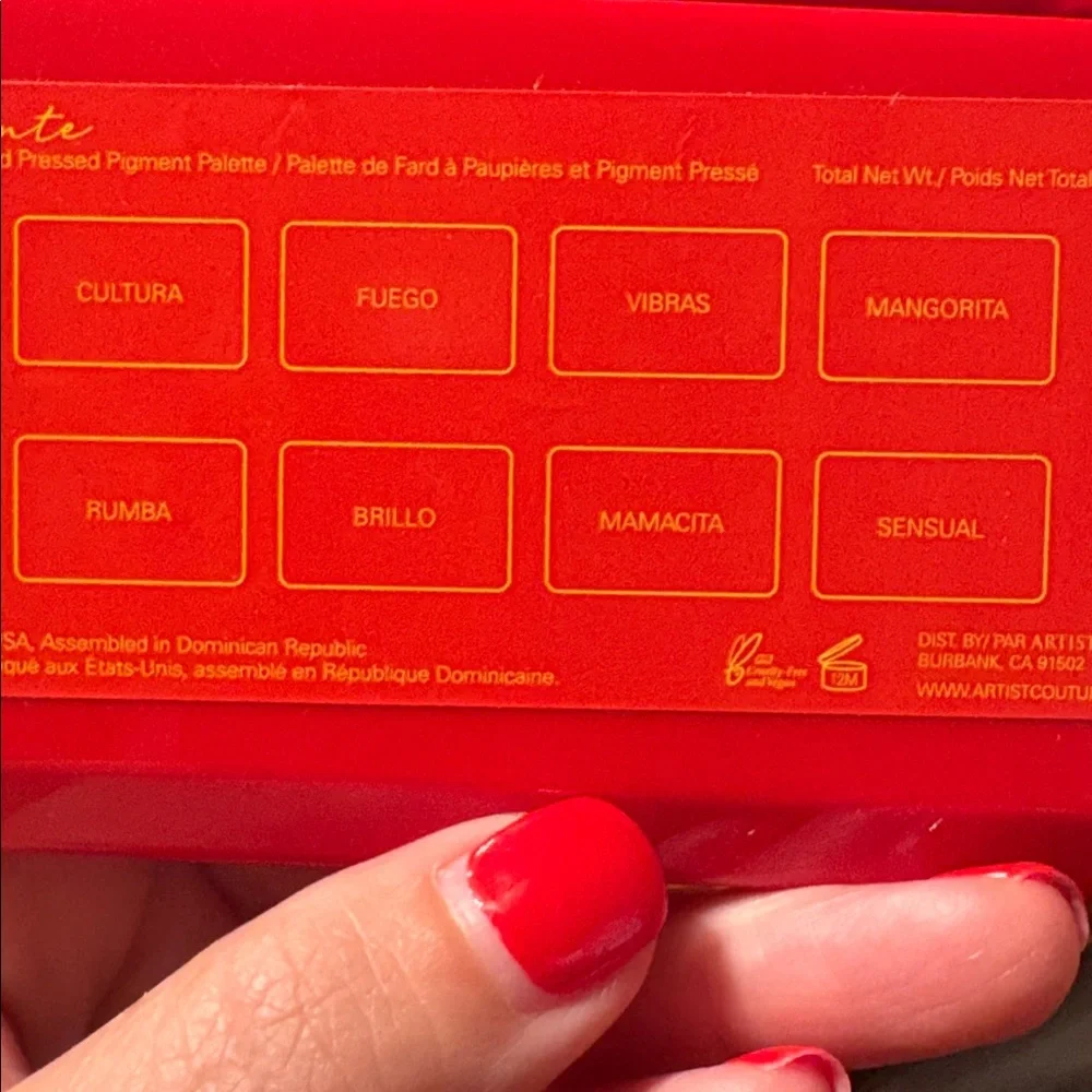 New! Artist Couture Caliente Eyeshadow Palette